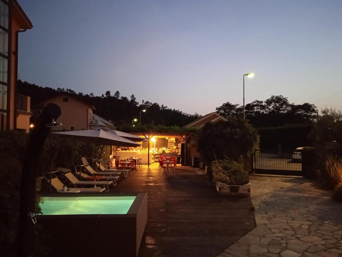 Ca Du Angiulin Hotel Казарца Лигуре Екстериор снимка