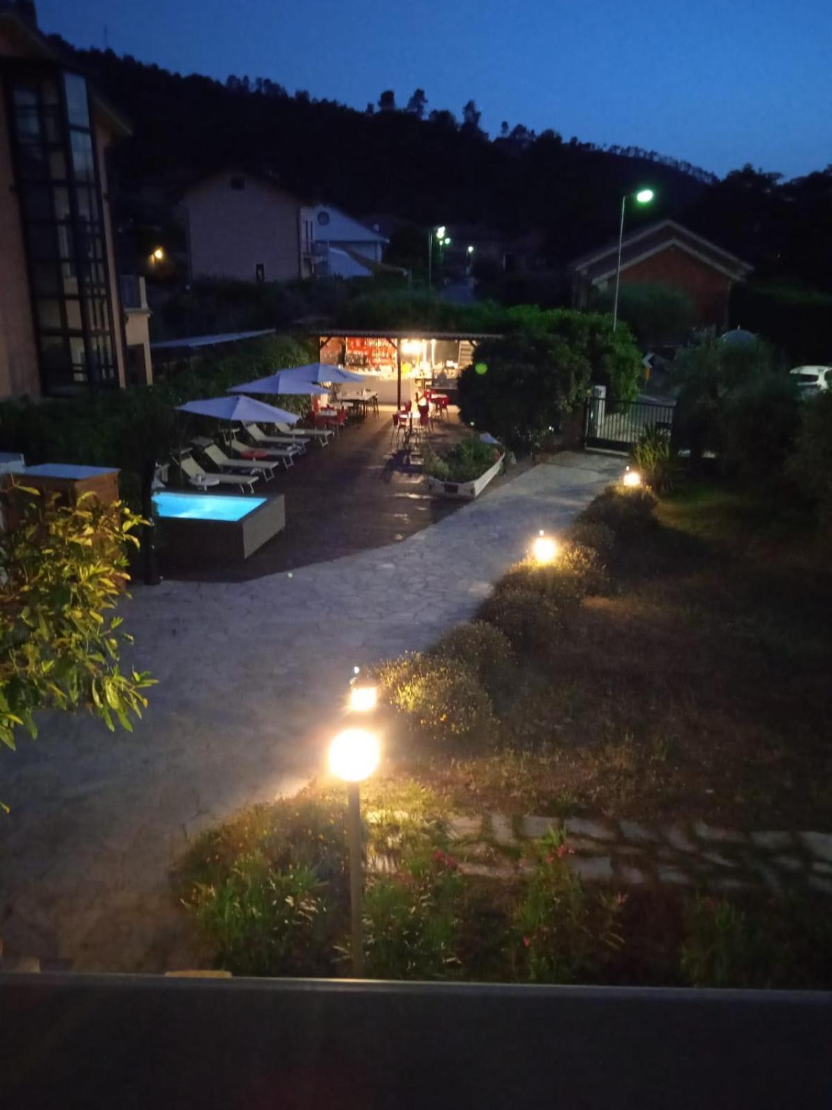Ca Du Angiulin Hotel Казарца Лигуре Екстериор снимка